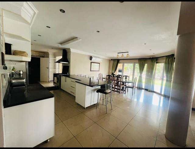 7 BEDROOM HOUSE FOR SALE IN THERESA PARK